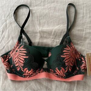 Pretty Third Love Bra, NWT
